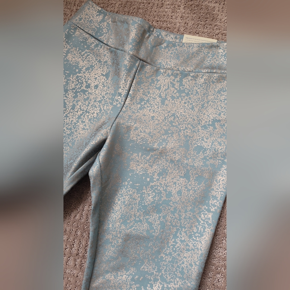 Soft Surroundings Light Blue Patterned Pants - Picture 3 of 8